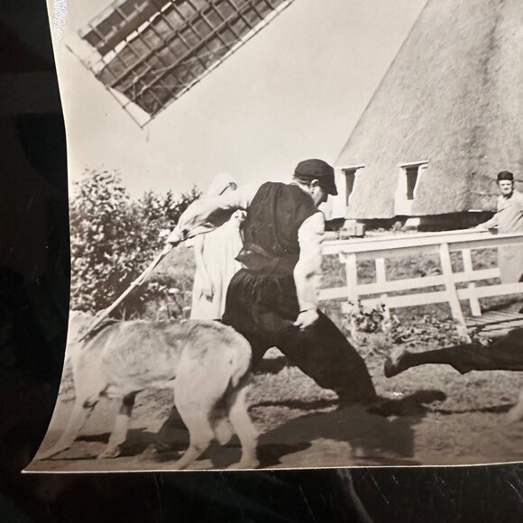 Vintage 1959 Movie Still "A Dog Of Flanders" 7x9 Black & White Fight Scene Photo - Picture 8 of 13